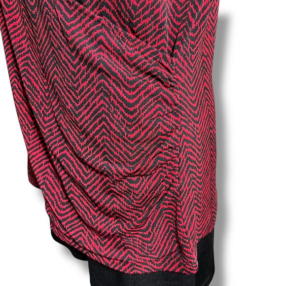 Liz Claiborne Womens Faux Wrap Blouse Shirt Top Chevron Print Red Black Medium - Picture 5 of 8